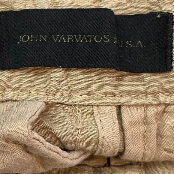NEW John Varvatos Linen Shorts in Sand Stone Khaki - Picture 3 of 3